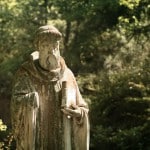 statue moine cistercien monastere de segries jeune therapeutique 150x150 - Galerie de photos/archives
