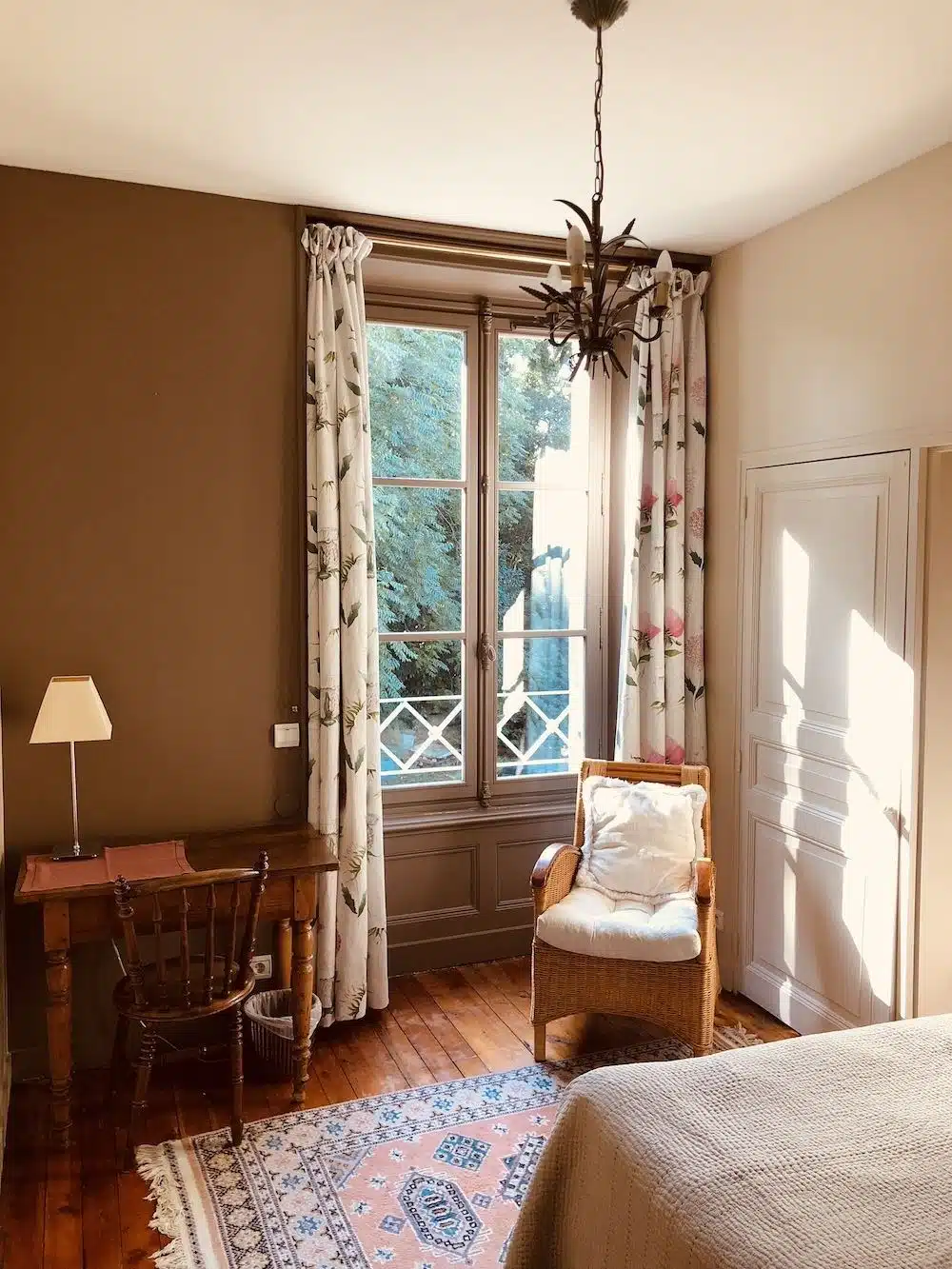 Chambre1 Morbihan Bretagne Chemindelasante jeune et randonnee - Bretagne sud