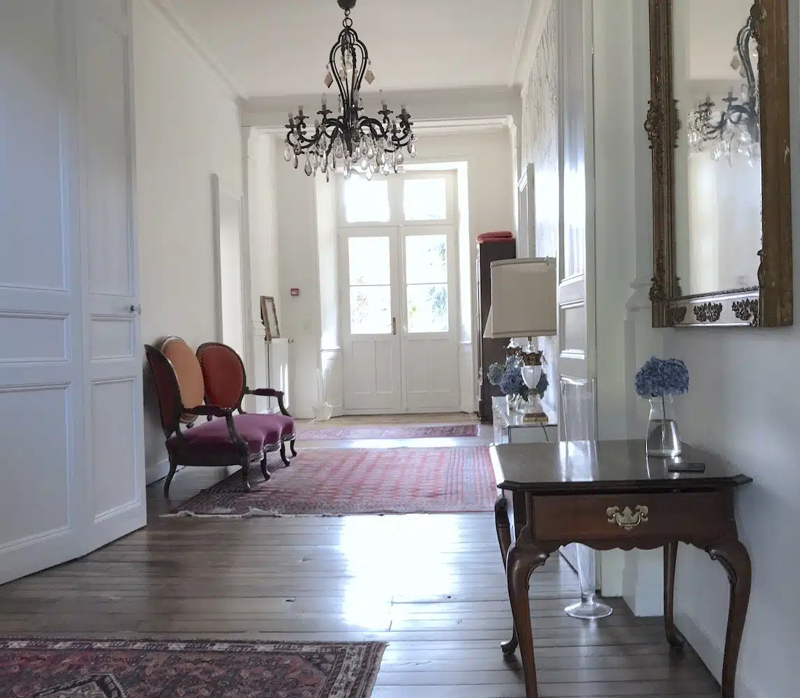 hall entree Morbihan Bretagne Chemindelasante jeune et randonnee - Bretagne sud