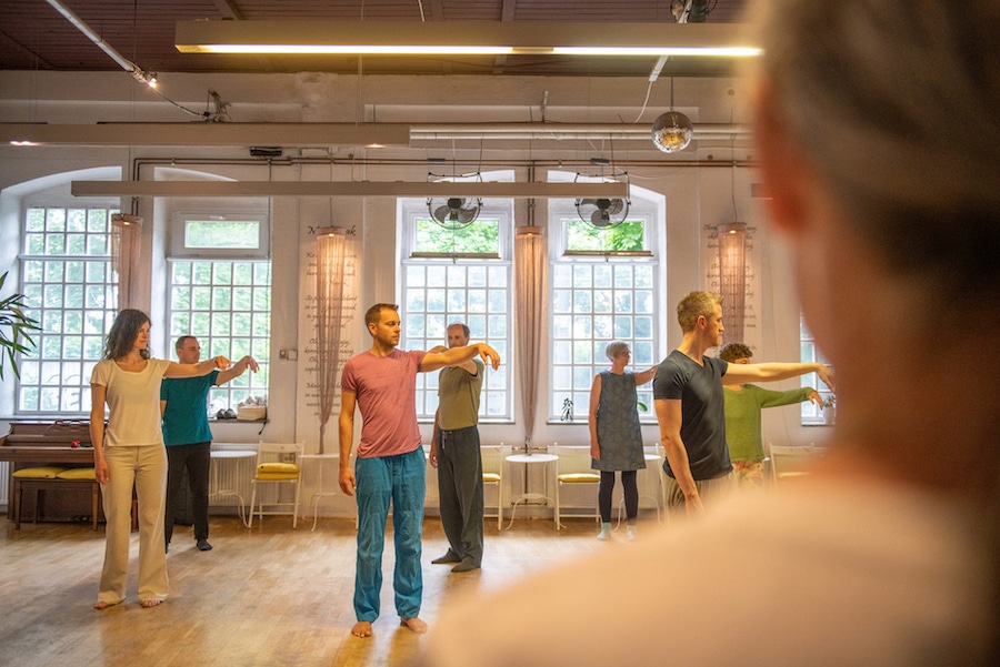 stage jeune mouvement feldenkrais sante - Stage je&ucirc;ne, randonn&eacute;e et reconnexion corporelle